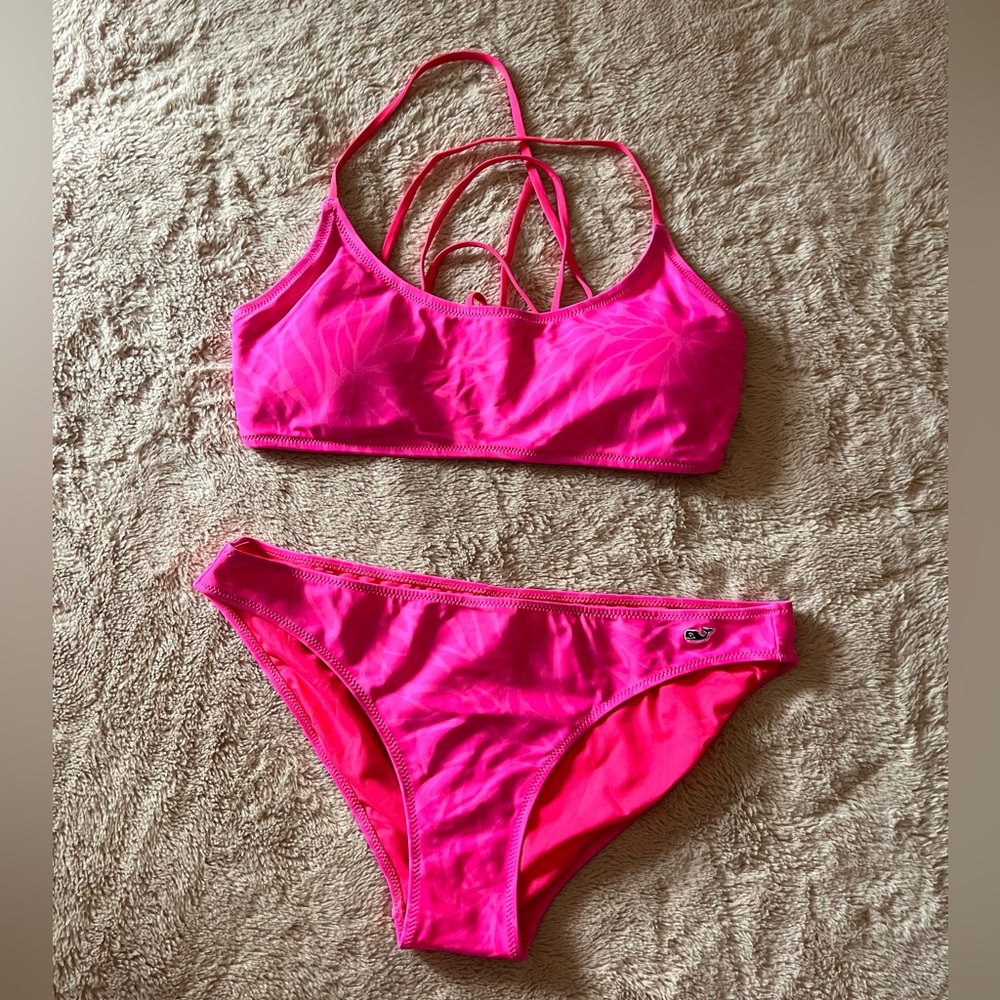 Vineyard vines in full bloom pink bikini set size medium